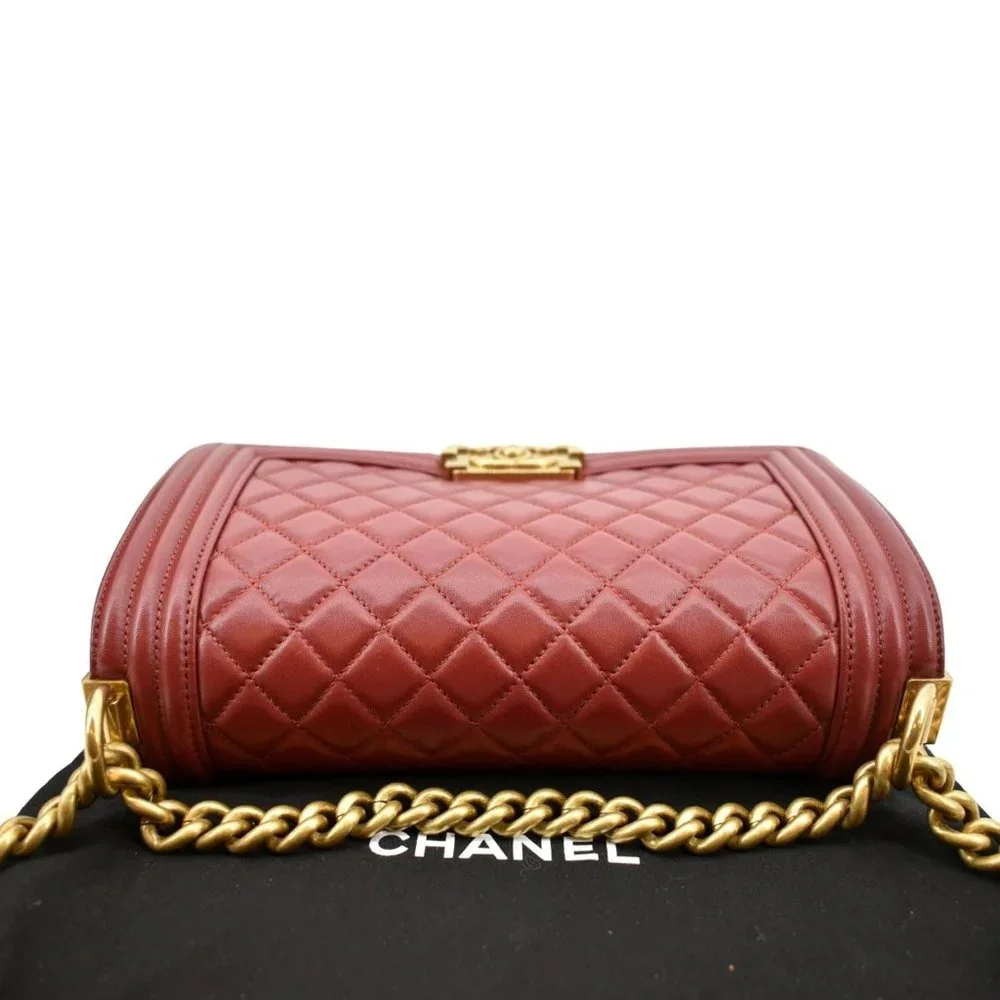 CHANEL  Medium Boy Flap Calf Leather Shoulder Bag Red - Picture 4 of 14